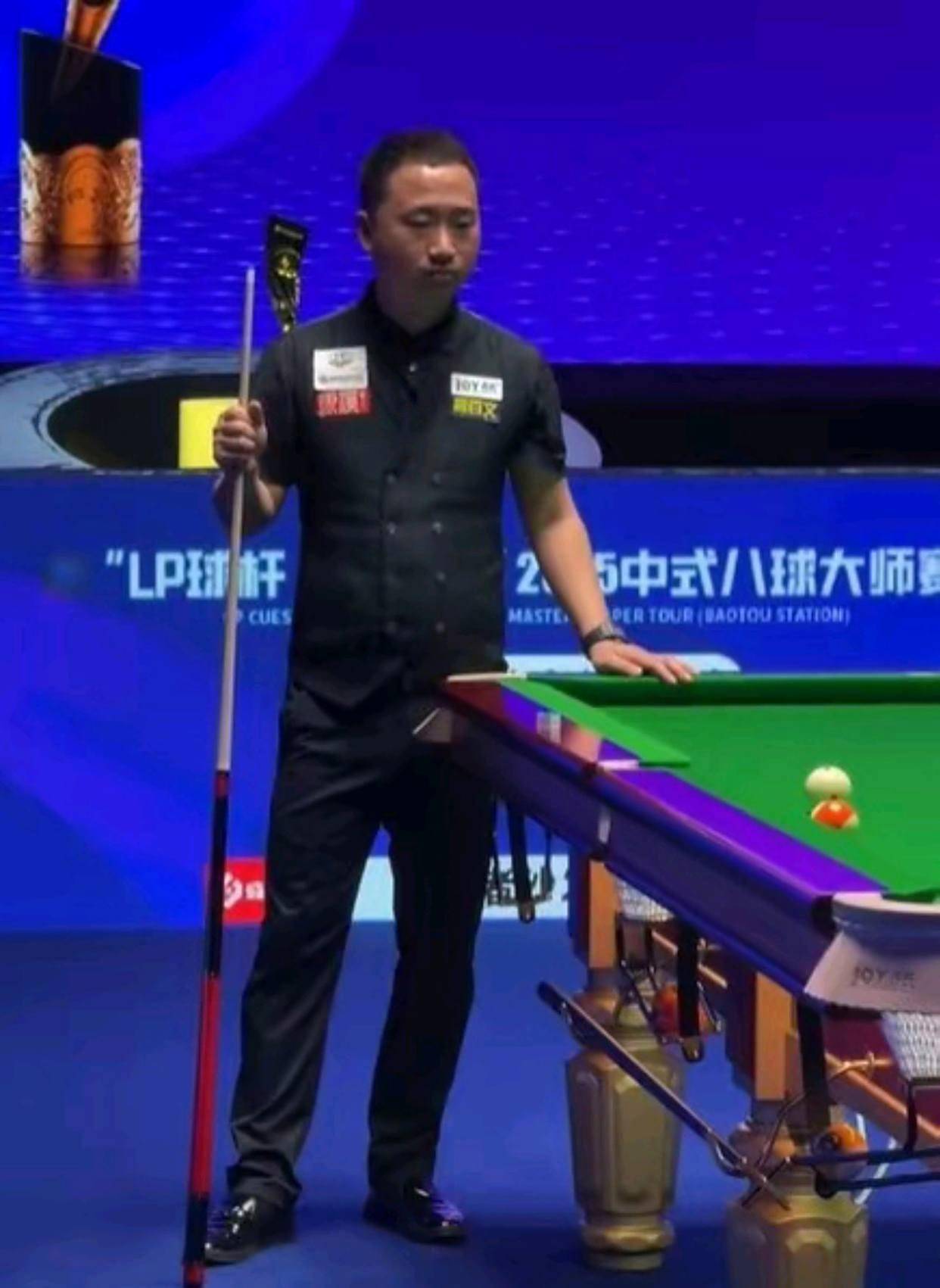 仅彰显了中 仅彰显了中