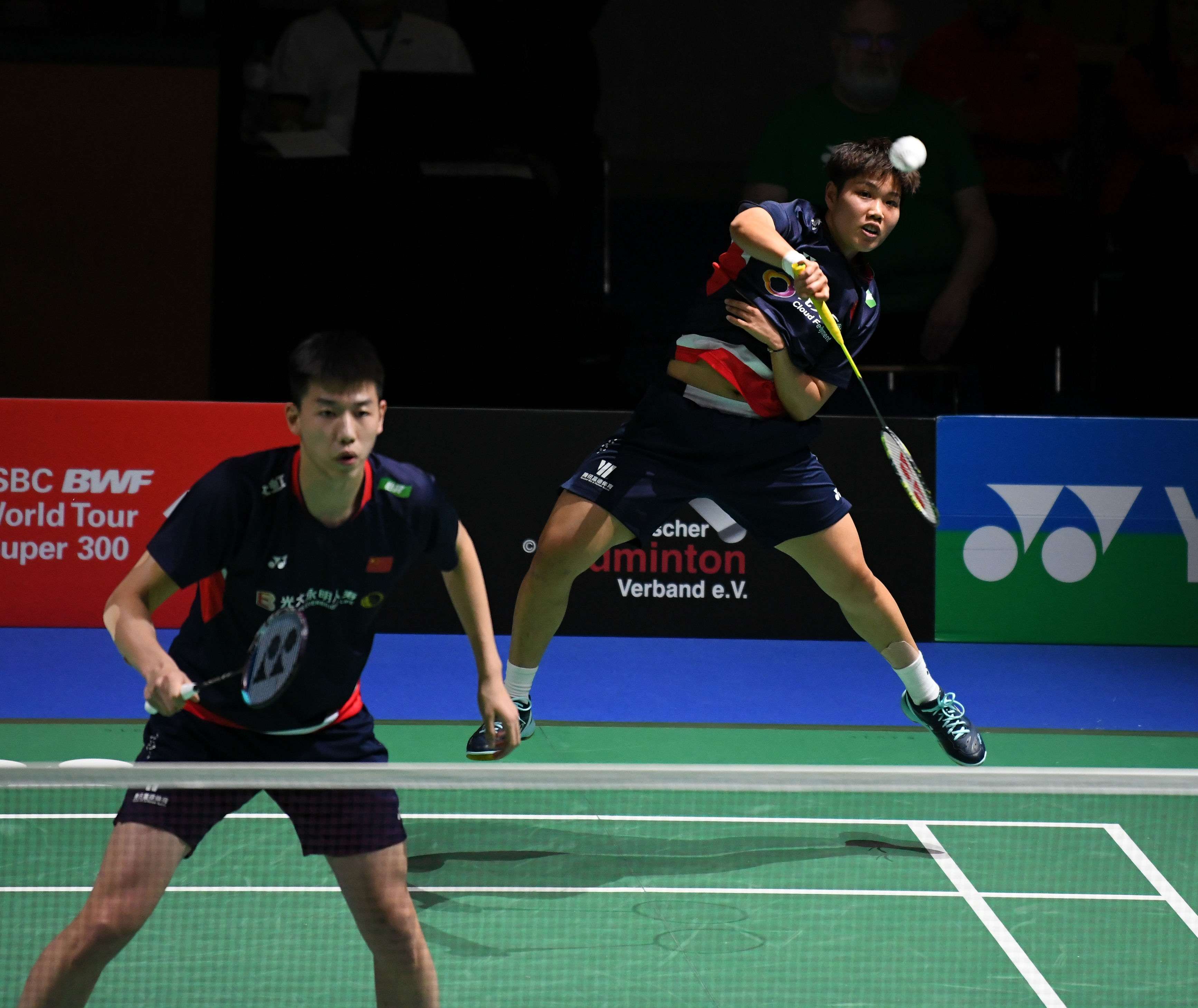 尤其是在莱 尤其是在莱