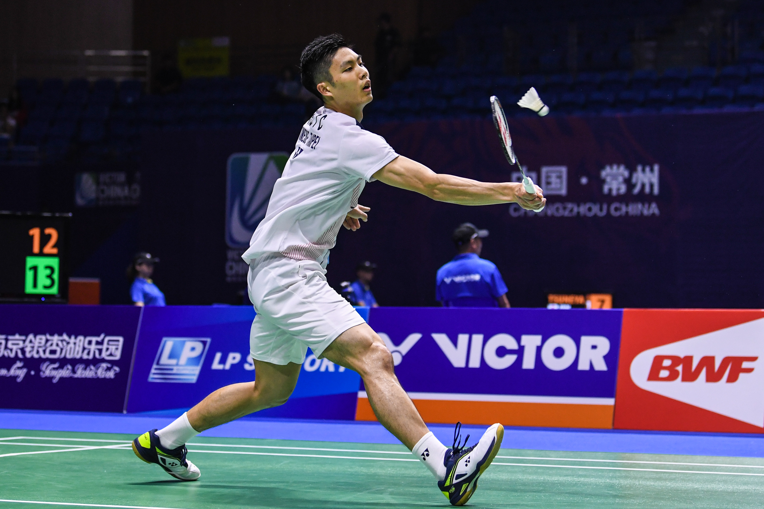 明显优于上 明显优于上