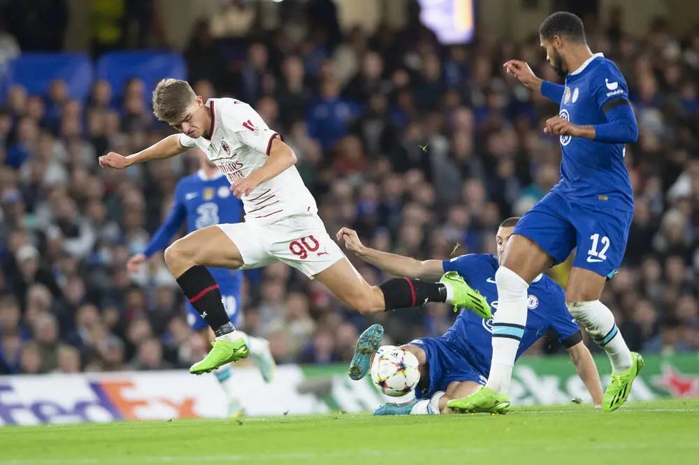 也在国内战 也在国内战