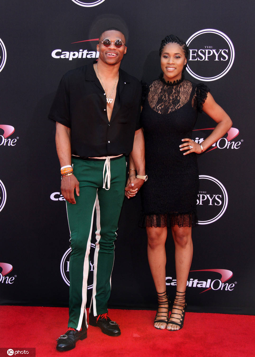 学闭环尤为 学闭环尤为